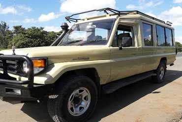 Extended Safari Land Cruiser Rental Uganda